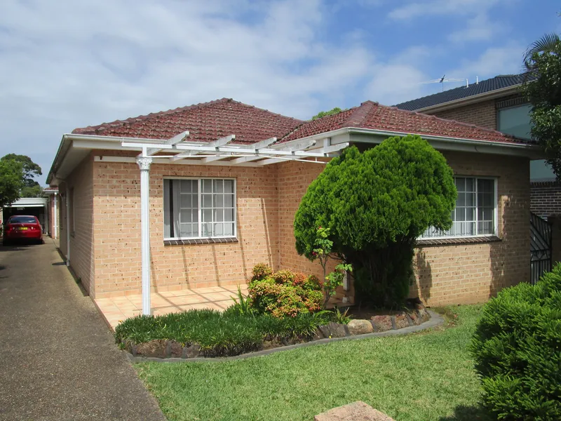 Immaculate Four Bedroom Villa