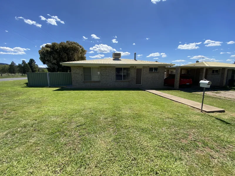 Neat & Tidy 2 Bedroom Home