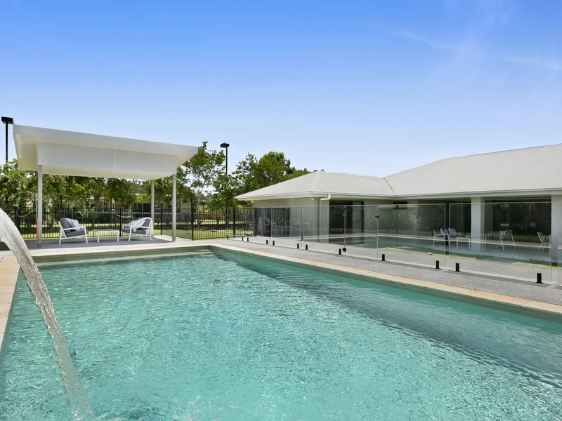 THE ULTIMATE DUAL LIVING IN THE PRESIGIOUS KALIMNA ESTATE