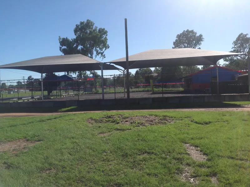 Prime location on the D'aguilar Highway Nanango