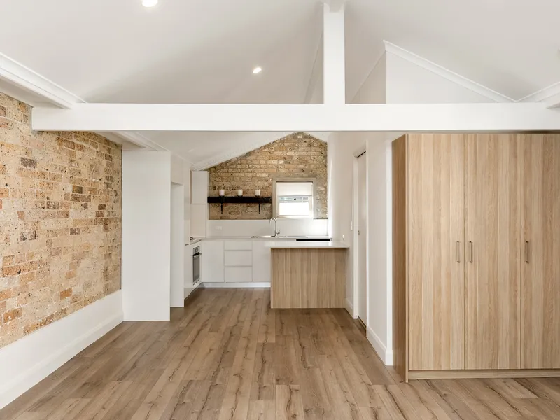 Charming Loft Style Unfurnished One Bedroom Apartment