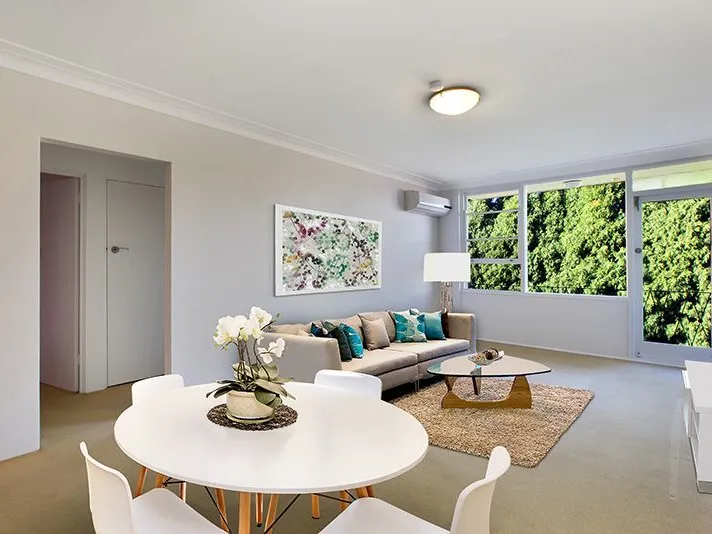Spacious, Sunny And Perfectly Positioned.