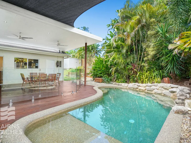 GORGEOUS BEACH BABE... ENVIABLE LOCATION & AFFORDABLE!