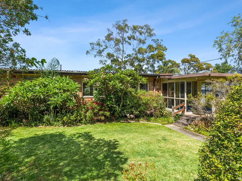 City Views In A Quiet Street
