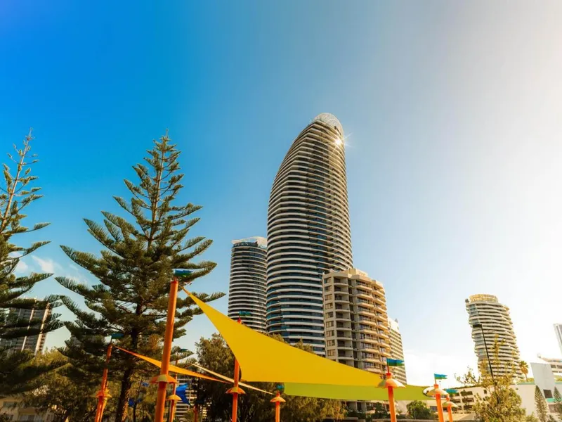 Broadbeach Oracle Two Bedroom Furnished Luxury Apartment