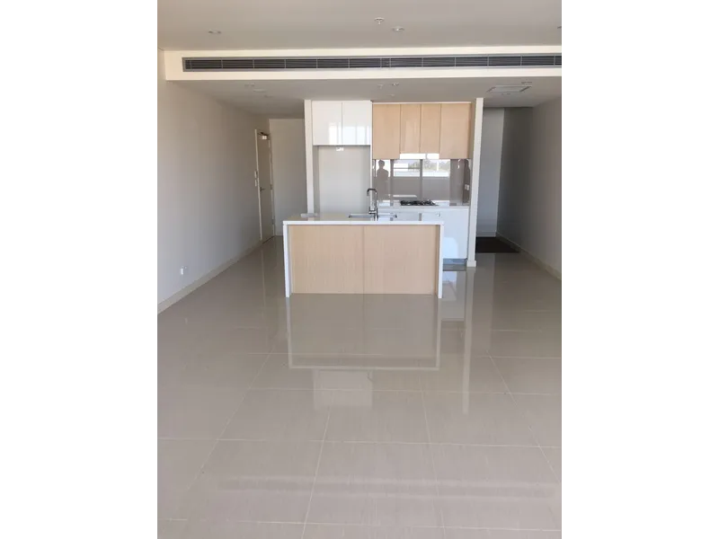 Spacious 2 Bedrooms plus Study Room Apartment For Lease