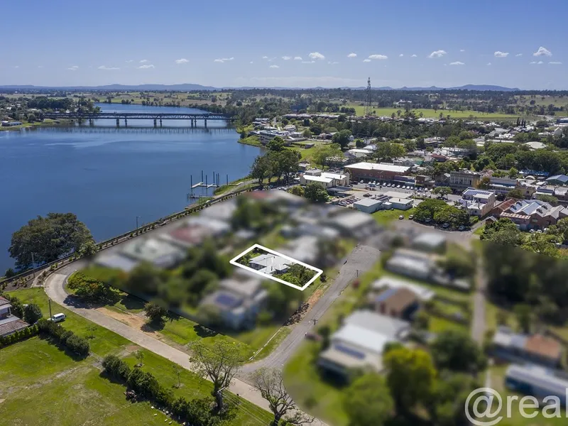 COMFORTABLE AND CONVENIENT..