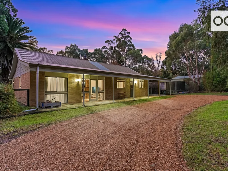 9.3 acre country retreat