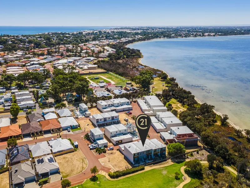 Stunning Estuary & Park Views