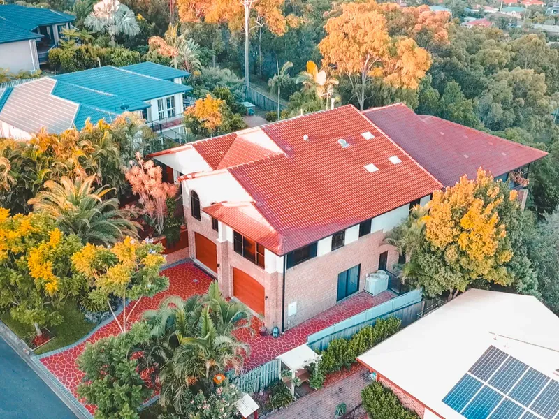 ONE OF A KIND HOME! MAKE NO MISTAKE THIS WILL BE SOLD ON AUCTION