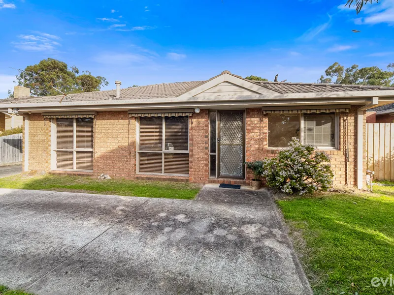Charming Unit in Prime Location! - No Body Corporate Fees