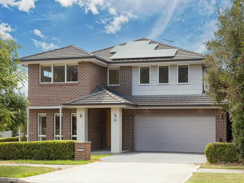 Superior Size Family Home with Remarkable Fronted Park