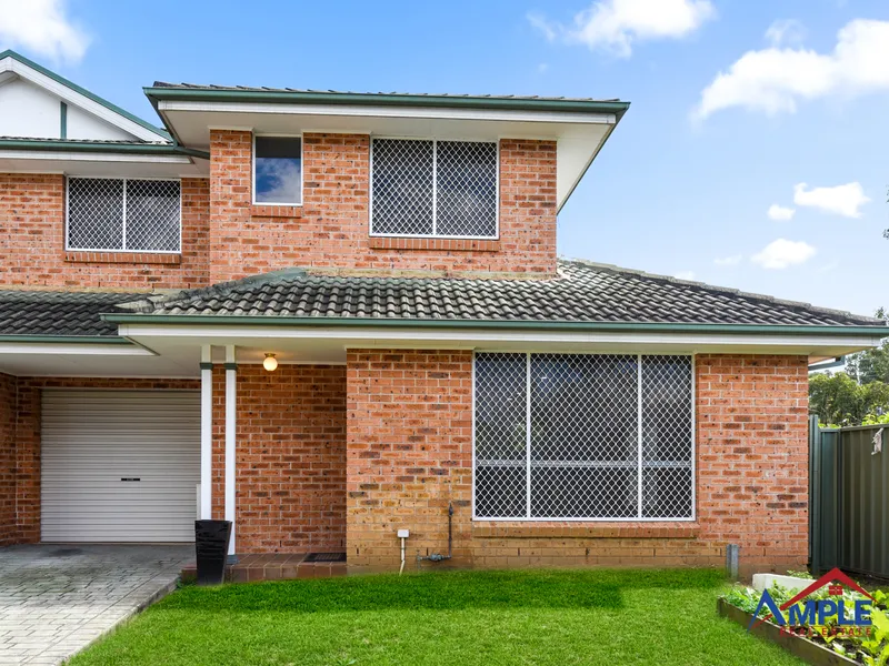 Family Home Close by All Amenities !!!