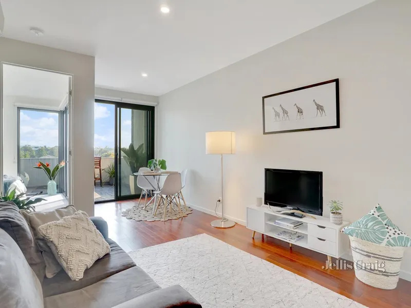 Stylish Apartment Lifestyle Opposite Monash University