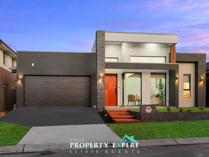 BEST SINGLE LEVEL STUNNER IN MARSDEN PARK !