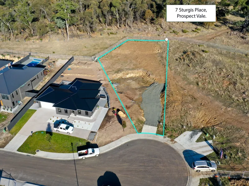 Large lot in prime street in Prospect Vale