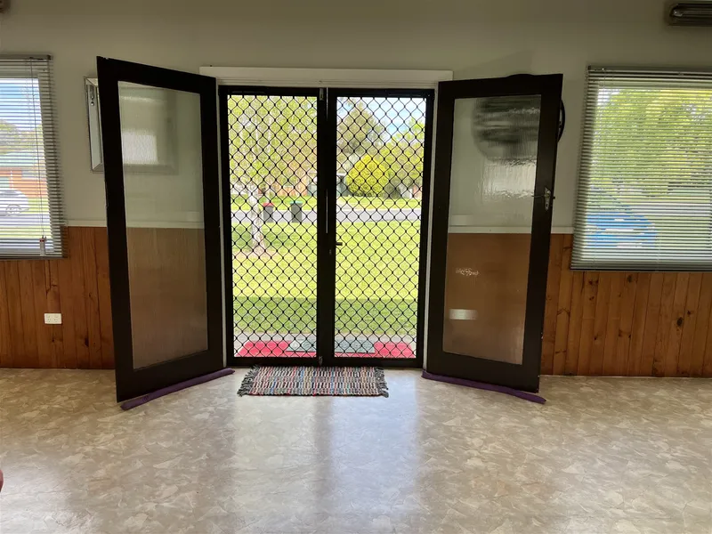 a huge front yard with a funitured 50m2 historic house