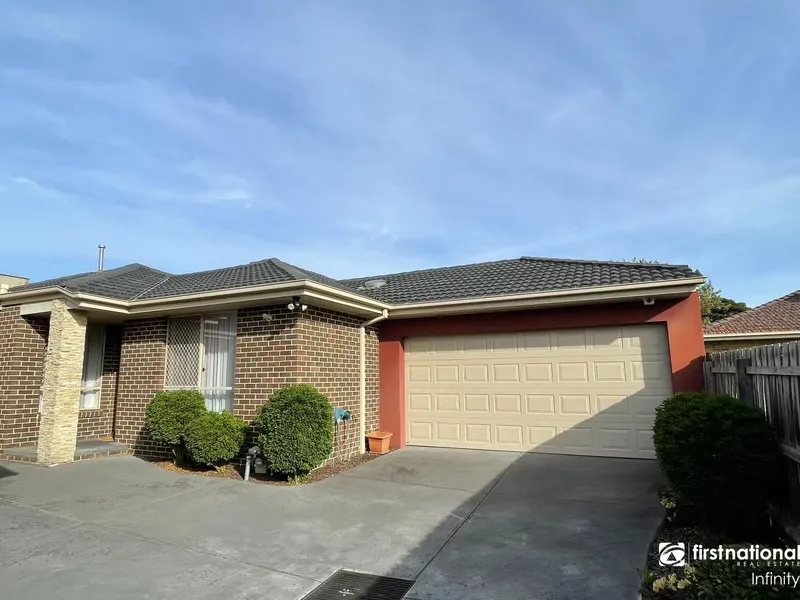 Excellent Location, Great size, Low Maintenance