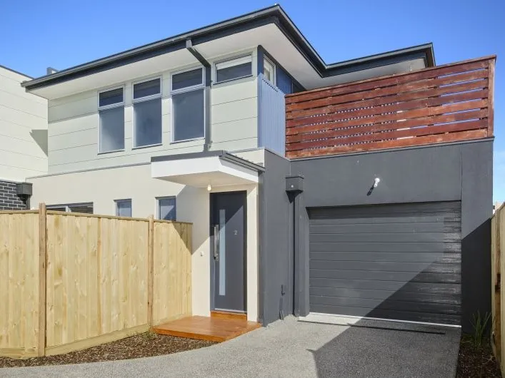 Short Walk to the Beach - Avail until Mid December