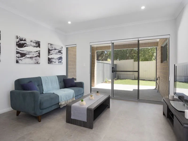 NEAR NEW TWO BEDDER BOUTIQUE APARTMENT