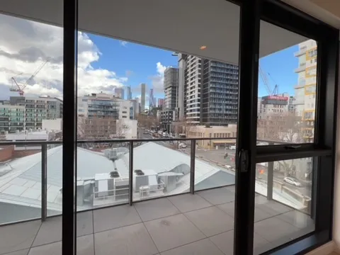 Brand new: 1 bedroom with massive balcony