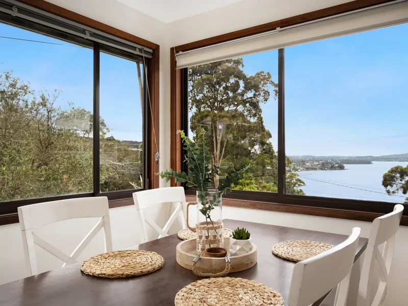 Sandstone Views – Endless bush and water views in the heart of beautiful Tascott
