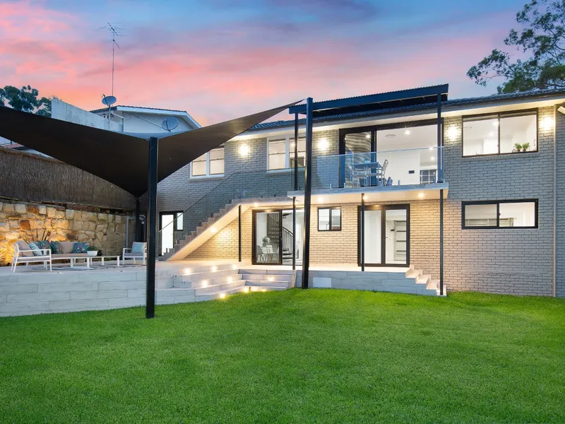 AS NEW - NORTH TO REAR WITH LEVEL BACKYARD AND BEAUTIFUL VALLEY VIEWS - PRIVATE & HANDY