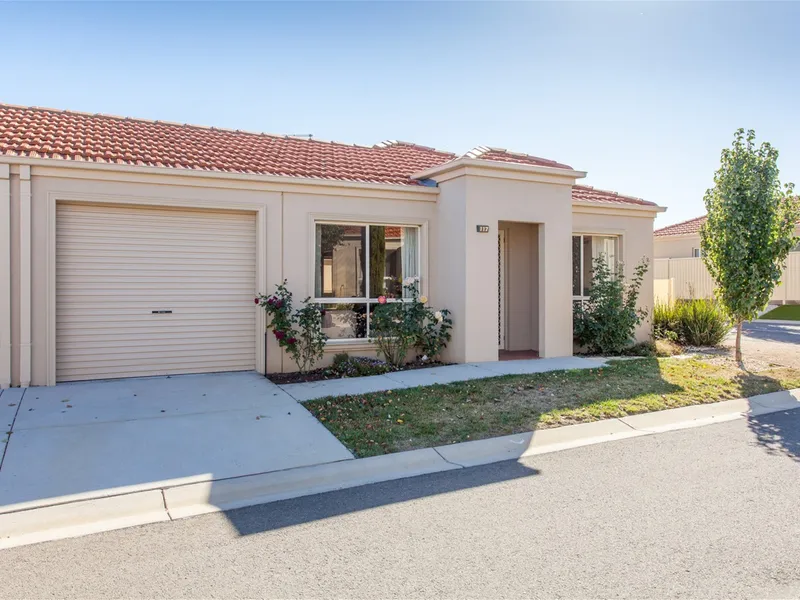 Spacious Corner Position