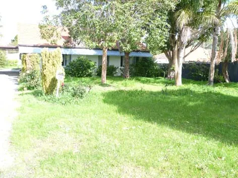 3 X 1 CLOSE TO WANNEROO ROAD