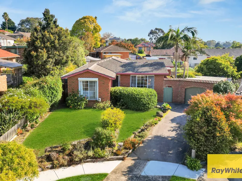 Family home in court location!