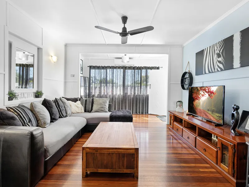 RENOVATED HOME TO SUIT EVERYONE