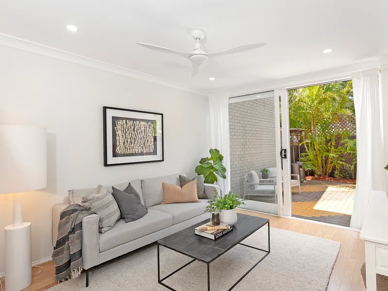 Dual Level 3 Bedroom Townhouse