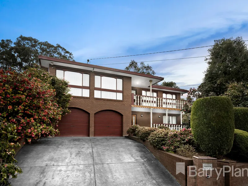 Parkside Living, Birds Singing, Happy Family