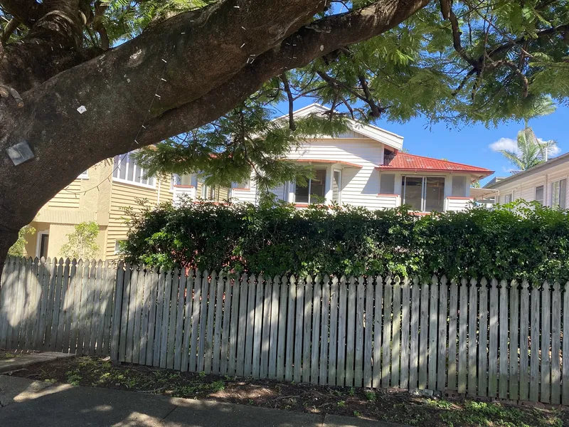 Highset Queenslander with Great Possibilities