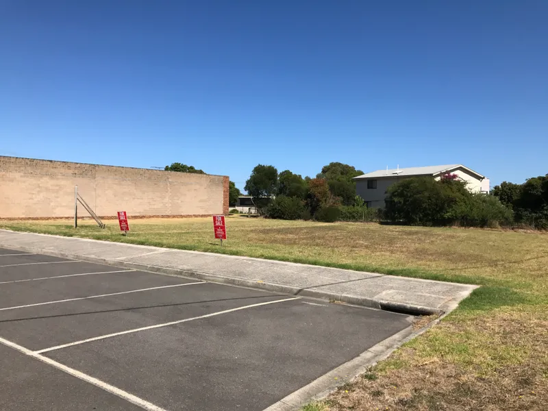 COASTAL COMMERCIAL BLOCK