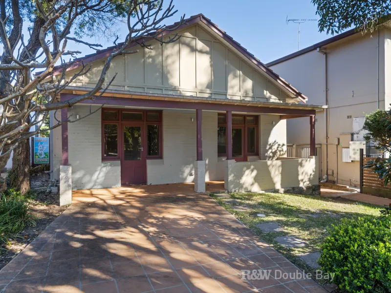 Great Family Home with Alfresco Entertaining and Sunny Level Lawn