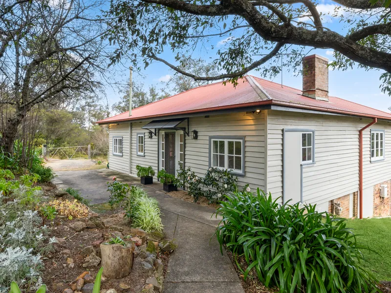 Quintessential Weatherboard Cottage in premier location