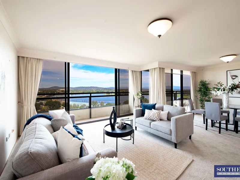 Magnificent uninterrupted views of Canberra's icons.