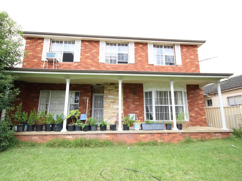 Home for 2 X Families 