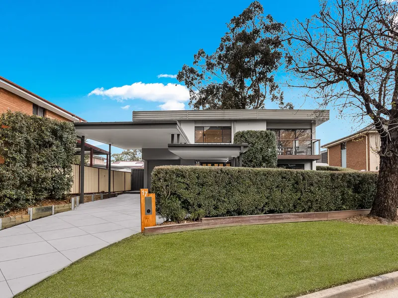 Impeccably Presented, Amazingly Diverse Family Home