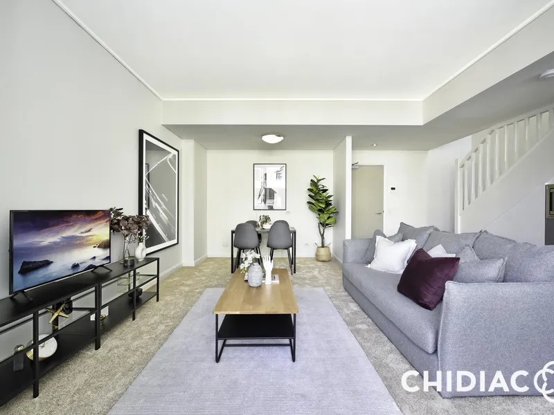 Split level | High Ceilings