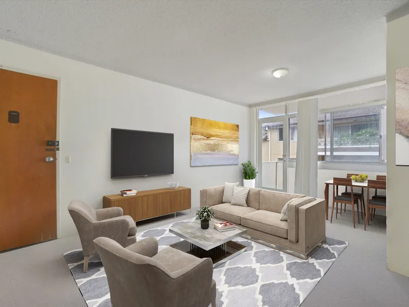 2 Bedroom Apartment - Great Location!