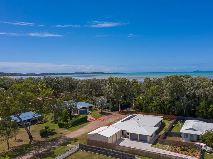 LUXURY COASTAL LIVING