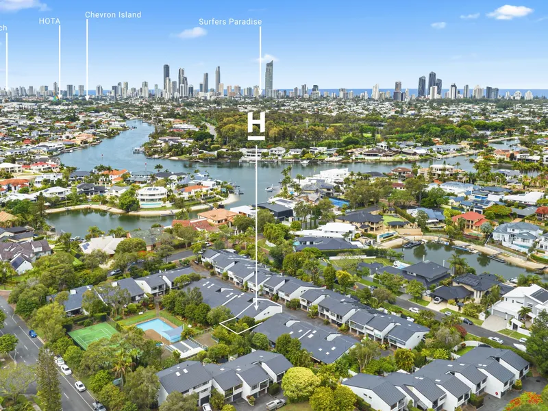 Sought-after lifestyle locations don't get much better than this - Sorrento Villa