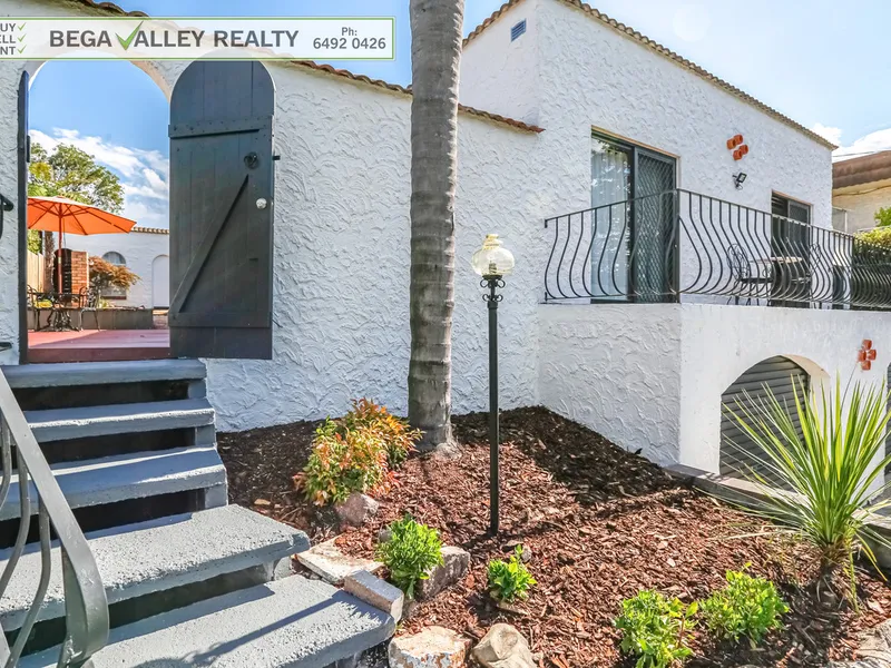 SPANISH STYLE AND PASSION WITH NORTHERLY VIEWS