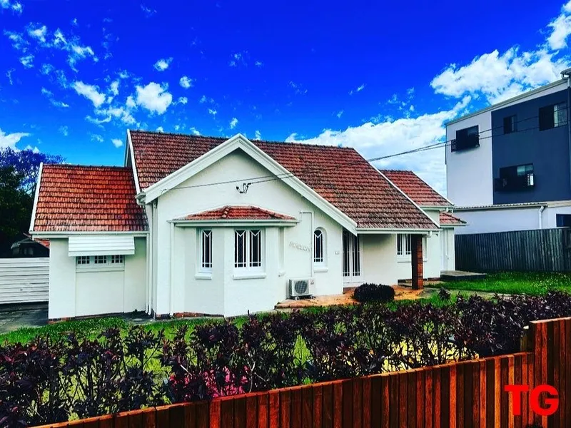 Unique 4 Bedroom House Available Now!!!!