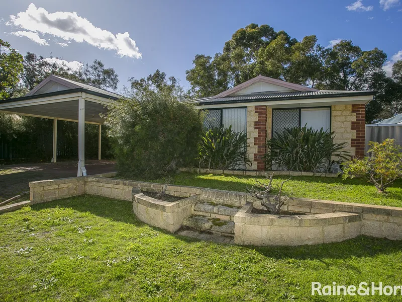 4x2 in Jane Brook - WOW What amazing value!