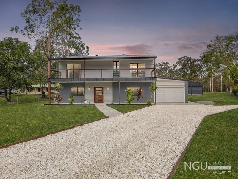 Stunning 5 Bedroom Home on 5.5 acres With A Huge Shed