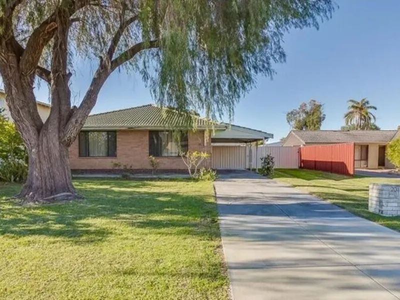 Charming 3-Bedroom Home in Desirable Halls Head