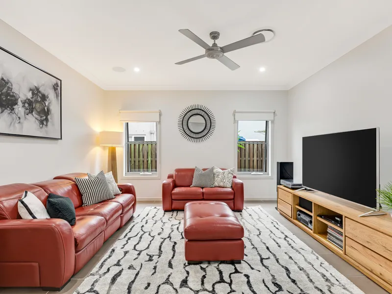 Executive Living on Reach Place